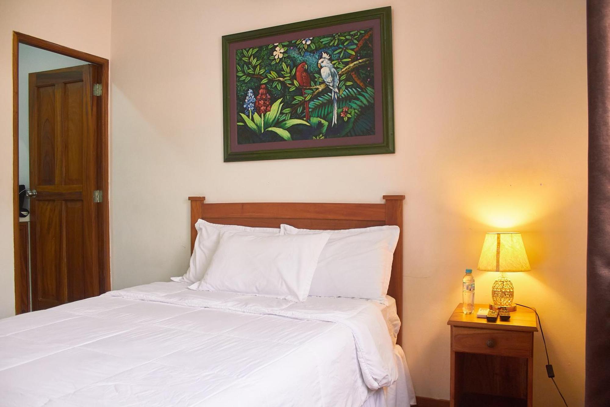 Hotel Villa Antigua 圣萨尔瓦多 外观 照片
